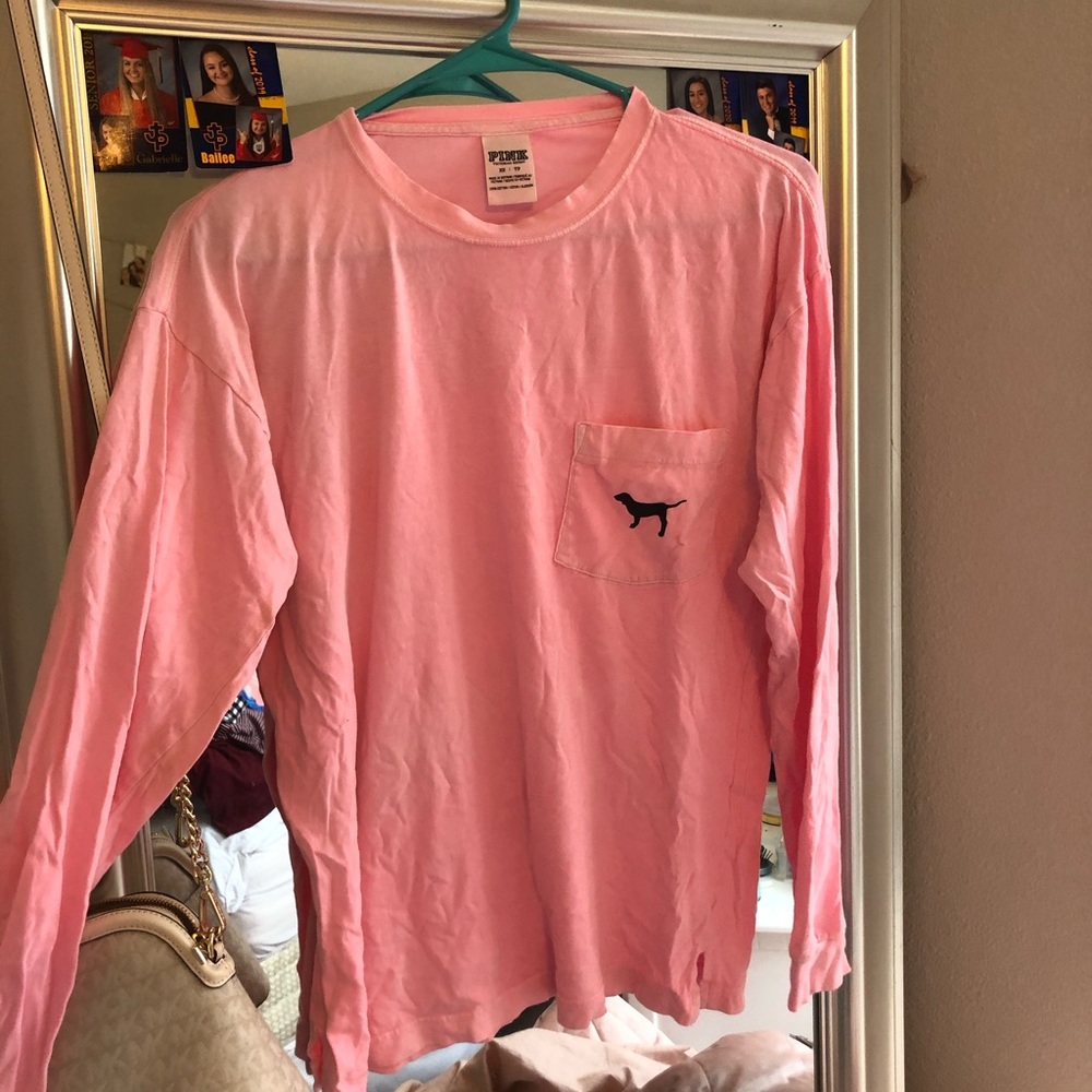 VS Pink Long sleeve shirt